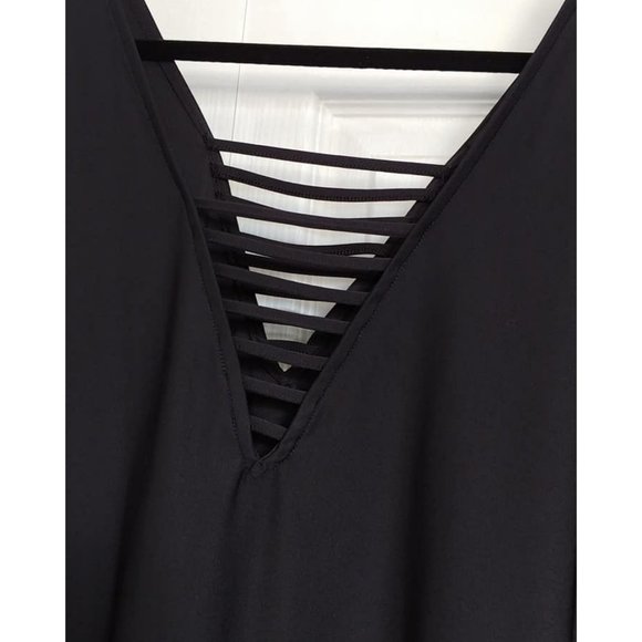 Love & Legend Front & Back Strap Design Top Size 1x - Picture 2 of 6